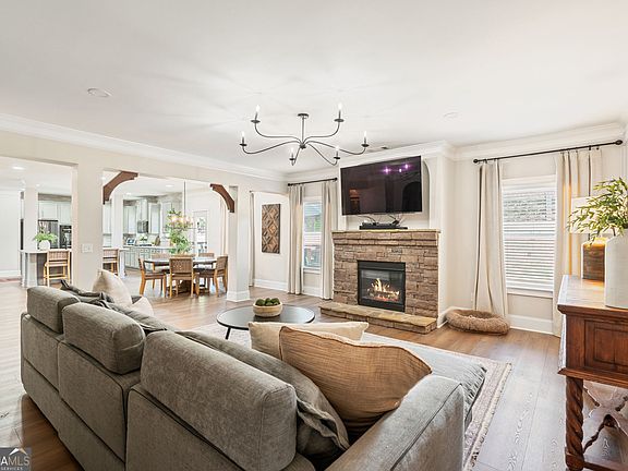 3rd image of 4665 Osprey Ct