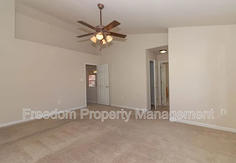 6758 Sutton Oaks Way — Photo 5
