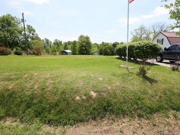 3675 Hickory Nut Rd, Nancy, KY 42544