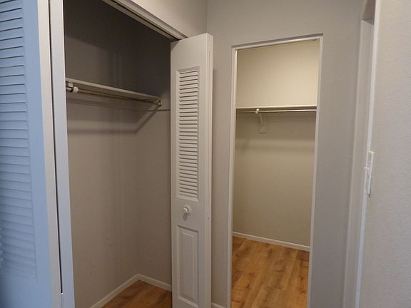 3rd image of 603 Terry St #10