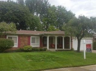 2099 Adrienne Dr, Troy, MI 48085