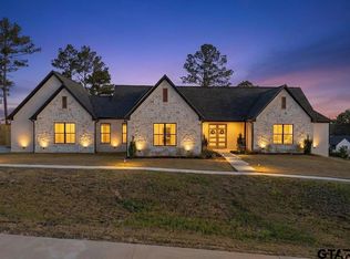 12181 Oak Grove Dr, Tyler, TX 75706