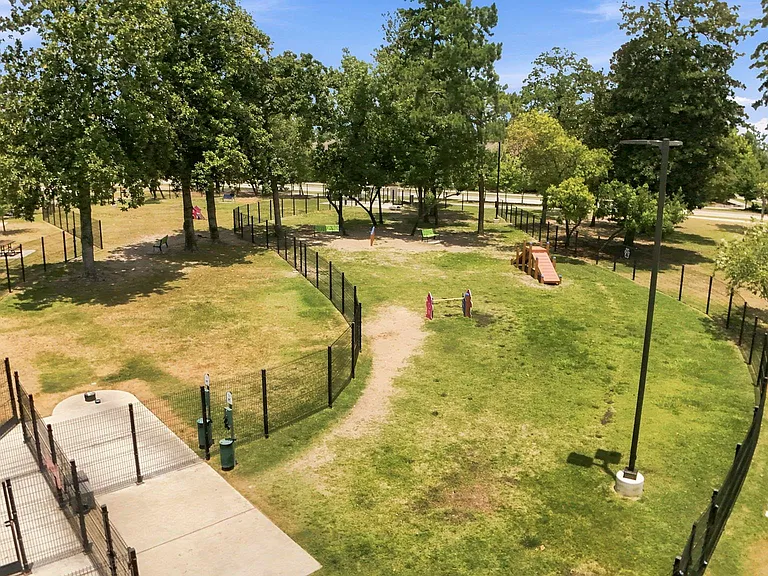1042 Windy Creek Path — Photo 16