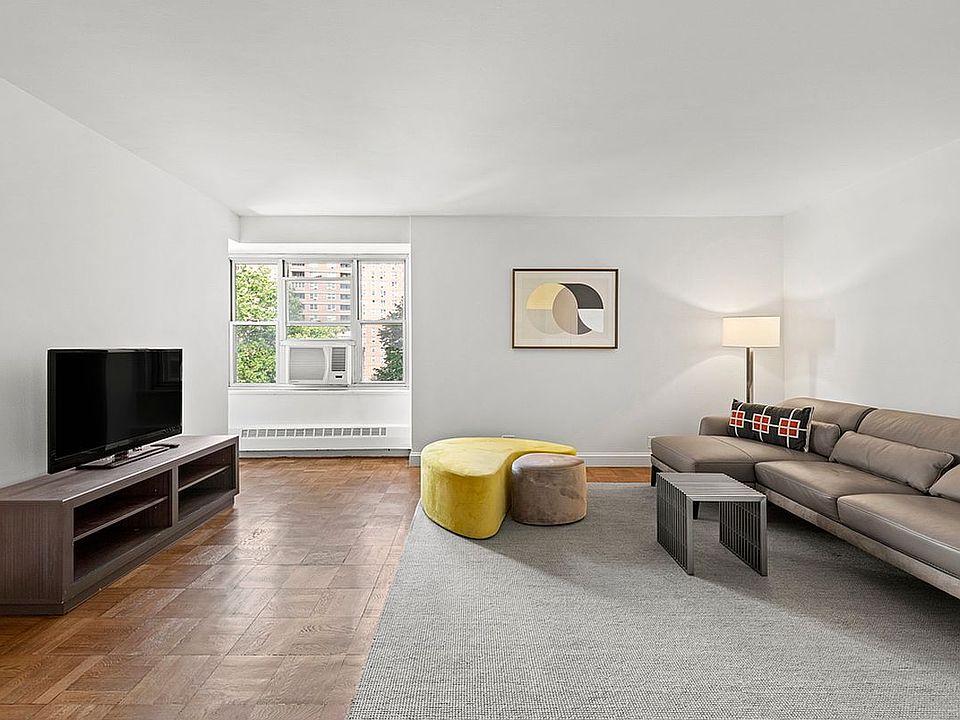 1st image of 575 Grand St Unit D0502