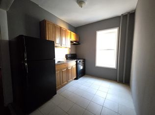 196 Roseville Ave #37A, Newark, NJ 07107