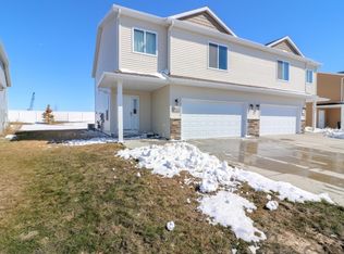 1341 4th St NW, West Fargo, ND 58078