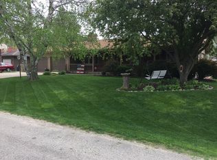 3 Harness Ln, Pesotum, IL