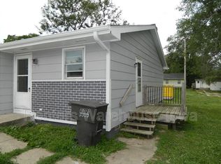 904 SE 10th St, Des Moines, IA 50309