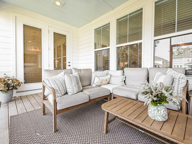 2242 Tillage St — Photo 10