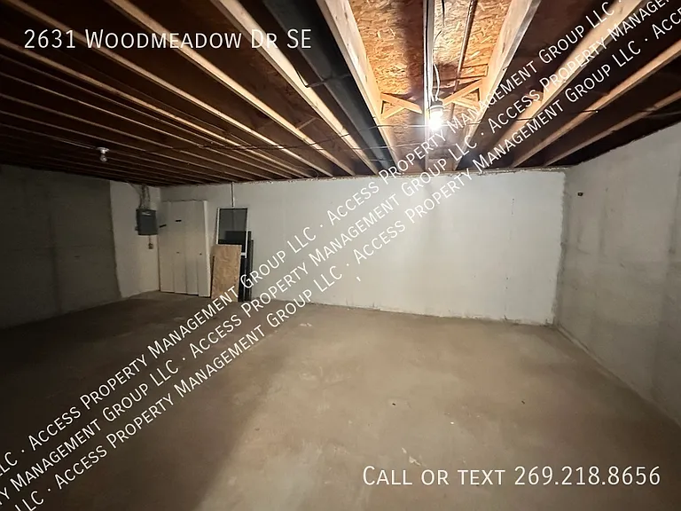 2631 Woodmeadow Dr SE — Photo 31