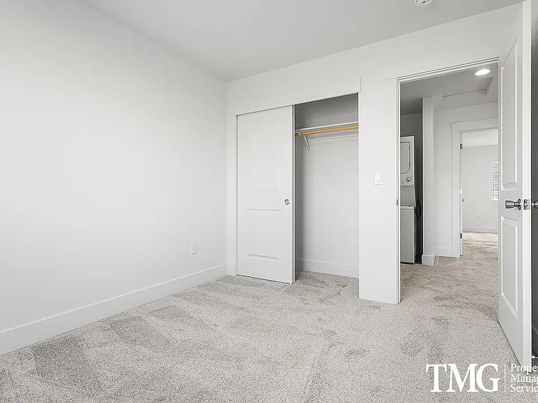 977 Creer Way #D-112 — Photo 70