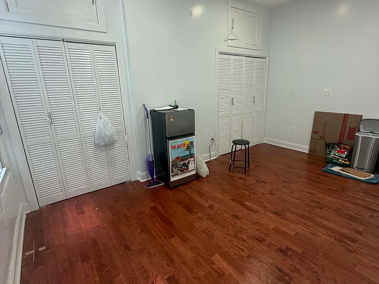 21 Ditmars St #1 — Photo 3
