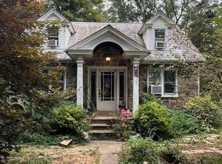 805 Rock Hill Rd, Quakertown, PA 18951