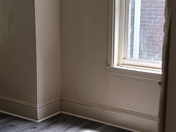 Room 4