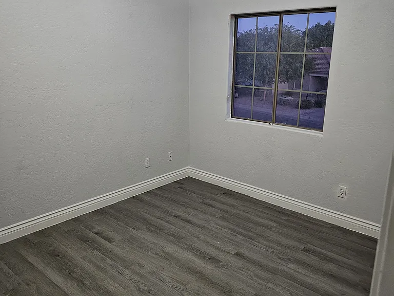 2114 E Paso Fino Dr — Photo 10
