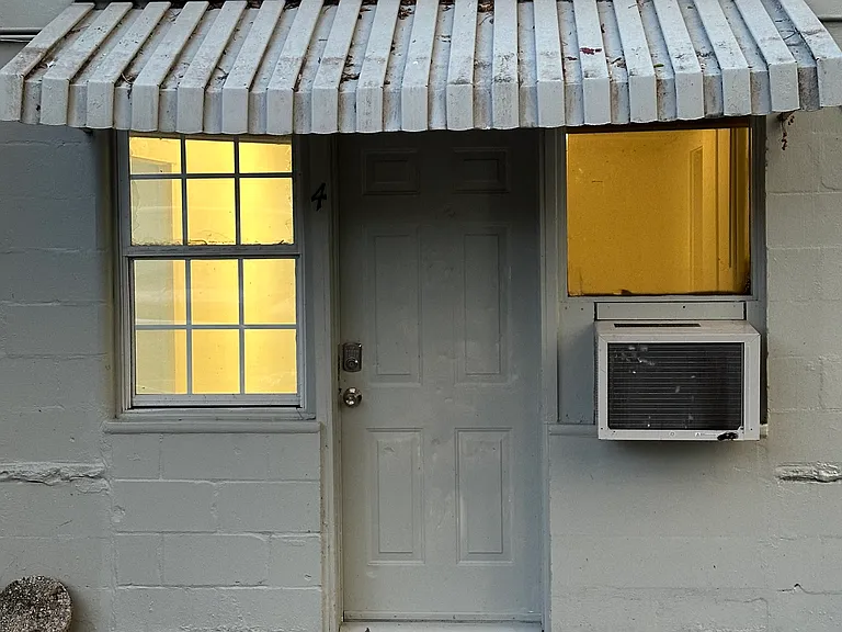 1375 Druid Rd E #2 — Photo 3
