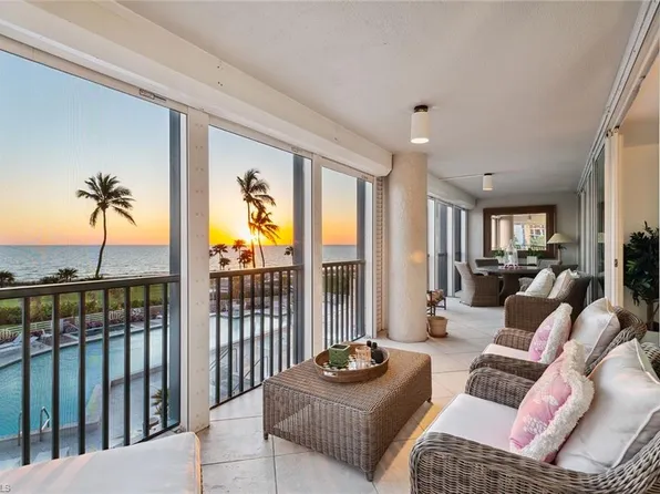 4651 Gulf Shore BLVD N #101, NAPLES, FL 34103