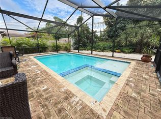 820 110th Ave N, Naples, FL 34108