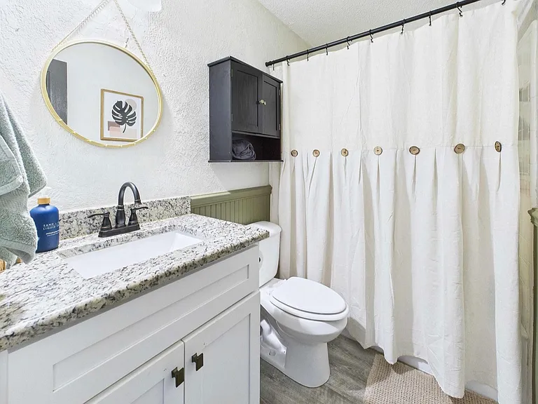 3978 Breezee Ct — Photo 9