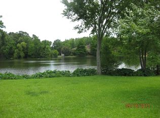 10902 Woodleaf Ave, Baton Rouge, LA 70816
