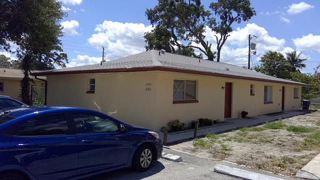 1st image of 2362 Willard St