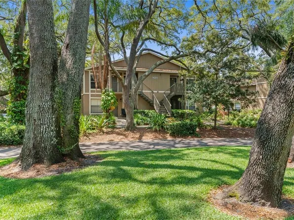 14201 Shadow Moss Ln APT 201, Tampa, FL 33613
