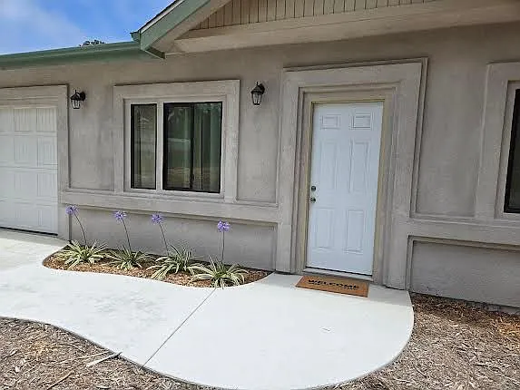 2157 Laguna Negra Ln #B — Photo 9