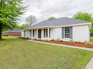 5493 2nd St, Satsuma, AL 36572