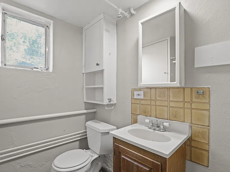 2590 S. Race St. — Photo 25