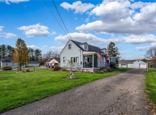 238 Wintergreen Dr, Butler, PA 16001