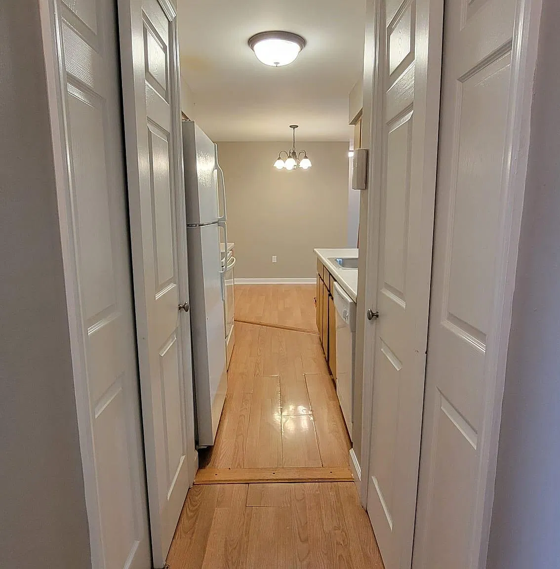 2 bed, 920 sqft, $2,500 — Photo 3