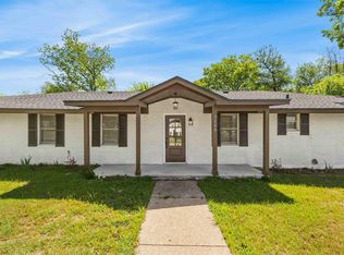 3000 Old Robinson Rd, Waco, TX 76706