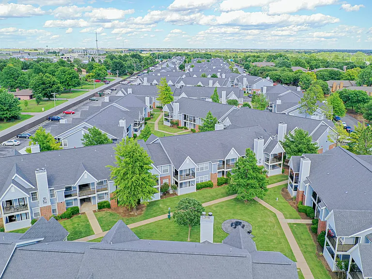 Villas at Countryside Apartment Homes — Photo 18
