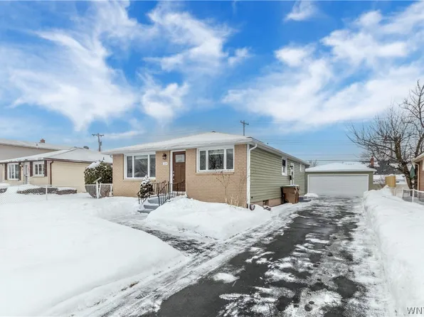 104 Starlite Ave, Cheektowaga, NY 14227