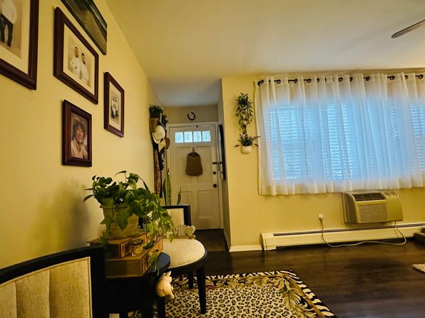 129 Regency Park