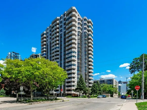 67 Caroline St S #302-B, Hamilton, ON L8P 3K6