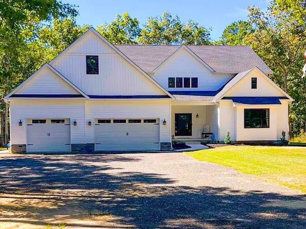 6254 Oak St, Mays Landing, NJ 08330