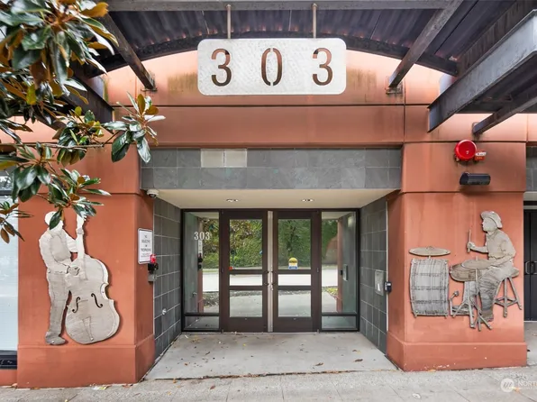 303 23rd Avenue S #307, Seattle, WA 98144