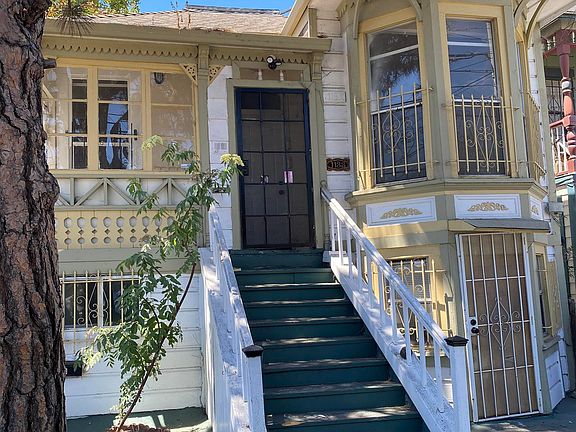 3rd image of 1133 Wood St
