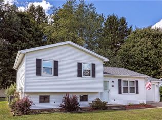 336 Pheasant Dr, Girard, PA