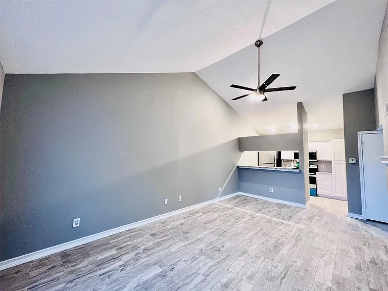 2121 El Paseo St #2204 — Photo 13