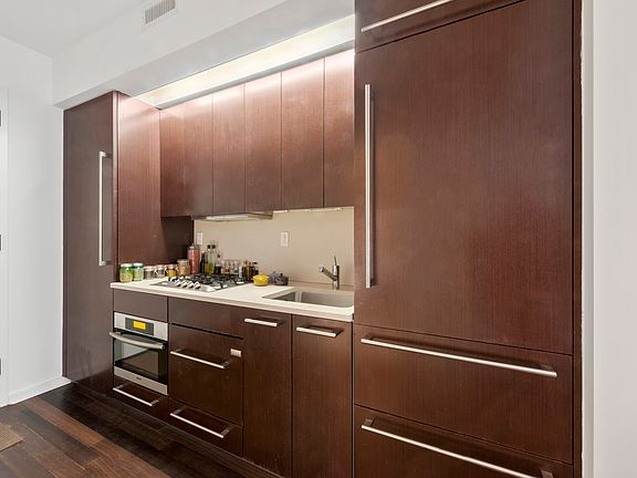 3rd image of 340 E 23rd St APT 6J