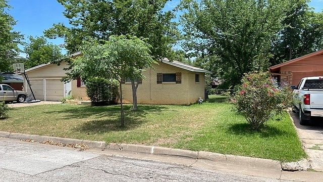 1st image of 1617 Montclair Dr