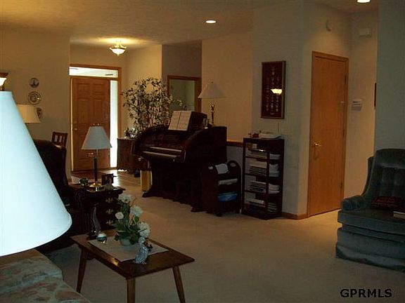 4th image of 4621 N 134th Ave