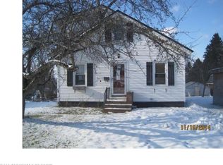 82 Dudley St, Presque Isle, ME 04769