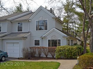 112 Swiatek Ct, Mahwah, NJ 07430