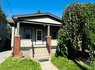 11 Beech St, Saint Catharines, ON L2R2B6