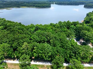 609 Edgewater Dr, Garner, NC 27529