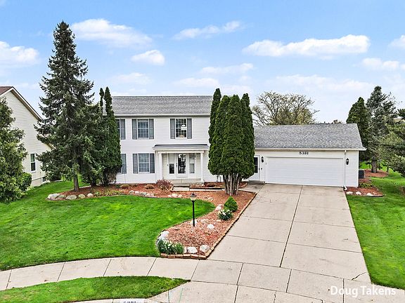 2nd image of 5381 Bunker Hill Ct SE