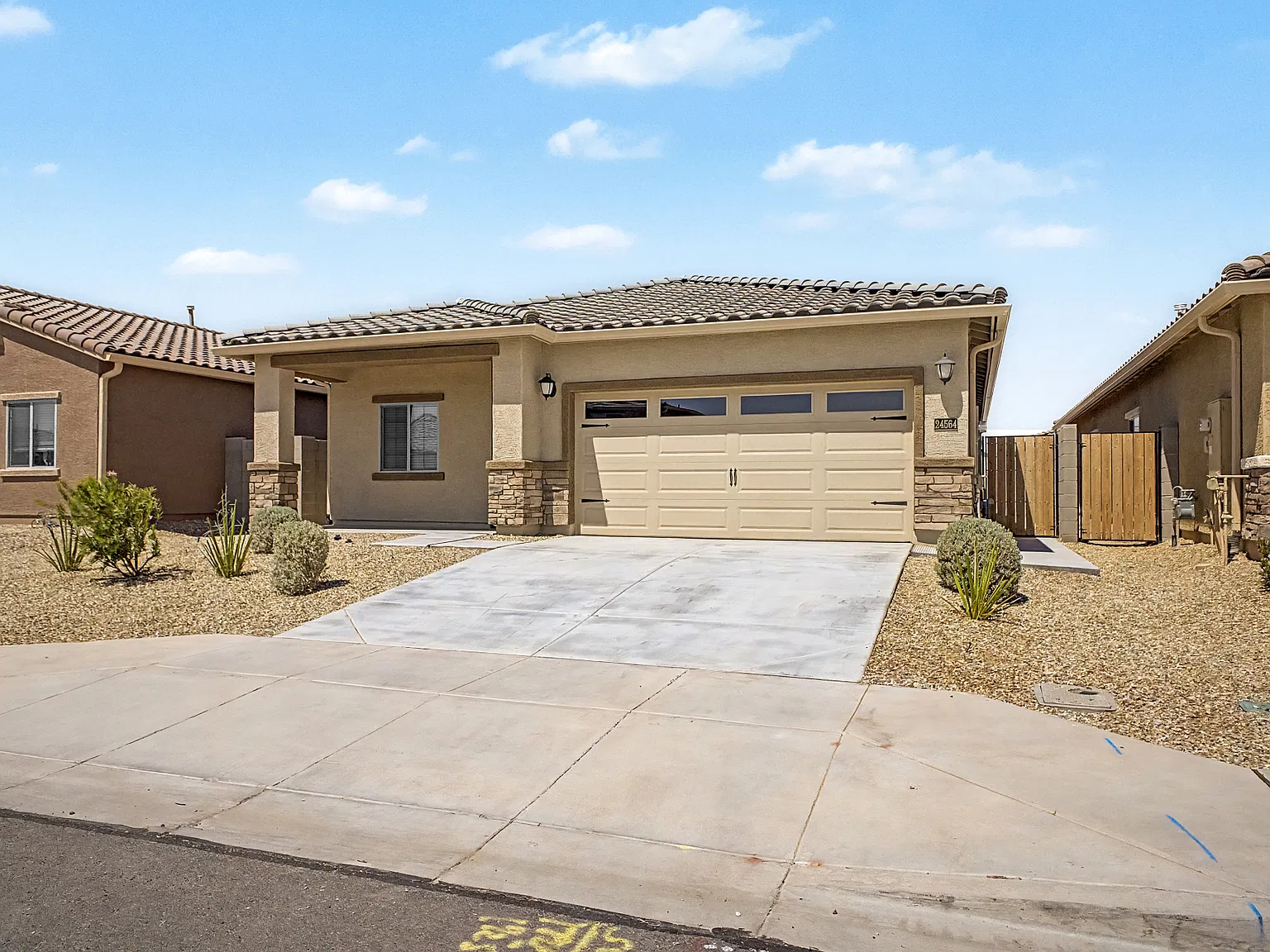 3 bed, 1540 sqft, $2,200 — Photo 3